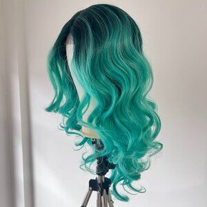 Freetress Equal Lace Front Synthetic Wig Mackenzie in SOPEMERALD